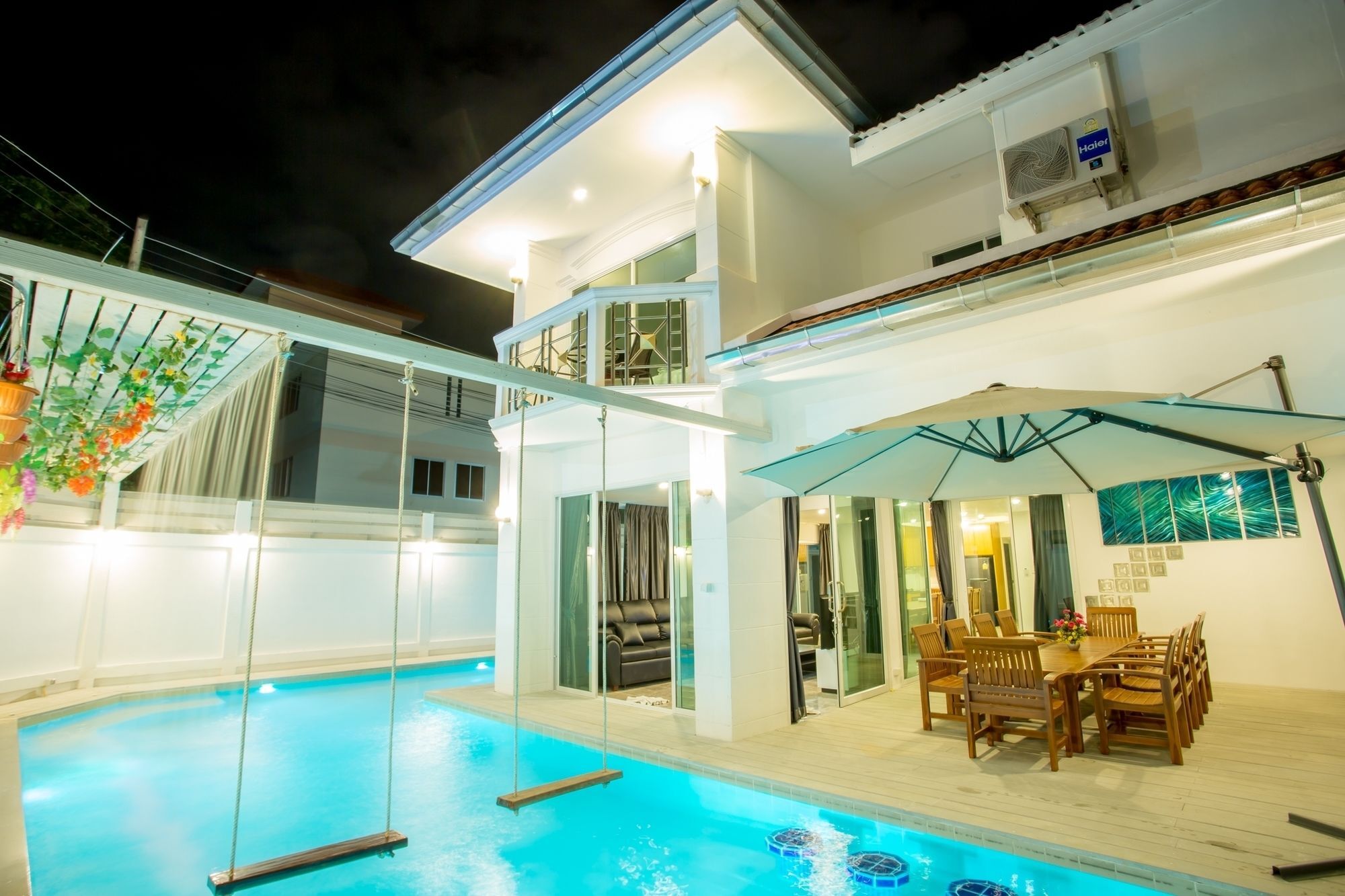 The Ville Modern Viewpoint Pool Villa Pattaya Exterior foto